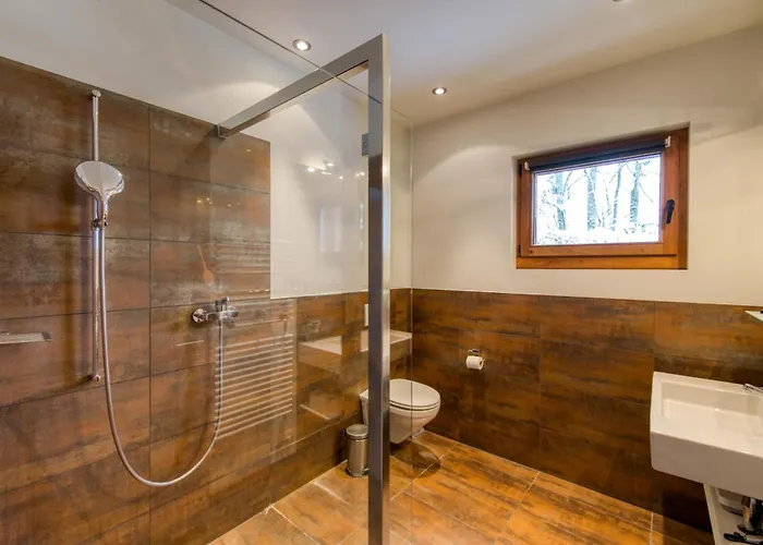 Nordic Bath And Close To Cable Car